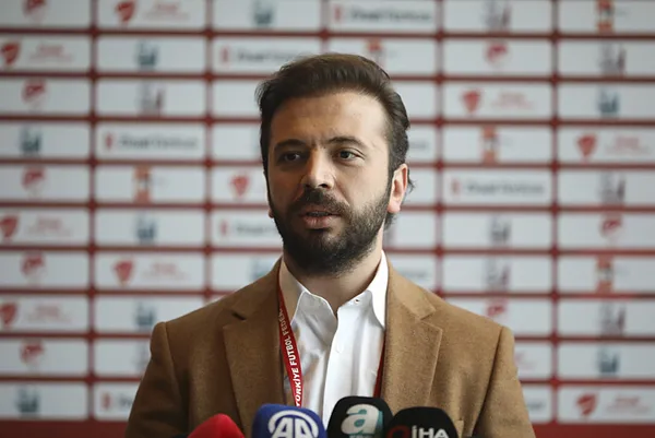 Beşiktaş yönetiminden TFF'ye çıkarma! Başkan Büyükekşi ile kritik görüşme: Tek istediğimiz adalet ve eşitlik - 4