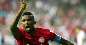 Eto’o’dan Türkiye kararı