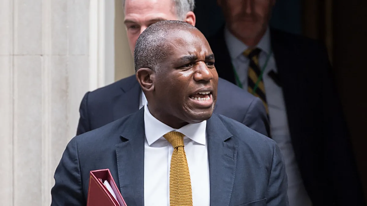 İngiltere: Gazze'ye yardımların karadan engelsiz şekilde girmesine ihtiyaç var