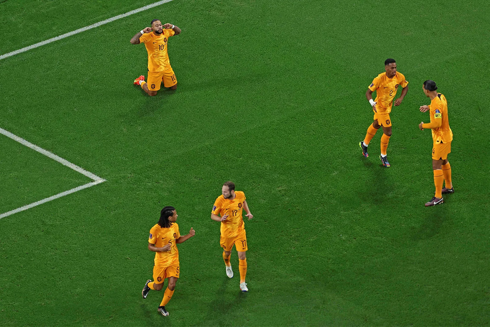 Galatasaray Depay transferi için gaza bastı! İspayol basınından flaş iddia