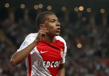 ''PSG, Mbappe ile anlaştı''