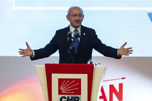 CHP lideri Kılıçdaroğlundan çok konuşulacak gaf! Kılıçdaroğlu Levent Gök diyemedi
