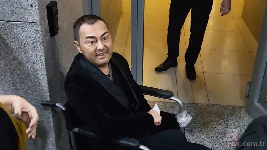 Serdar Ortaç destek almadan yürüyemedi! Son hali sevenlerini üzdü 5