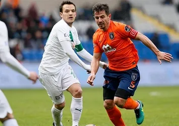 Medipol Başakşehir, Bursaspor'u uzatmada geçti