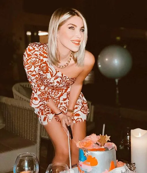 mustafa-sandala-nafaka-odemedigi-icin-icra-davasi-acan-emina-jahovice-soke-eden-haber-1647715551631.jpeg Emina Jahovic’e soğuk duş! Resti ters tepti: Mustafa Sandal'dan karşı atak - 4