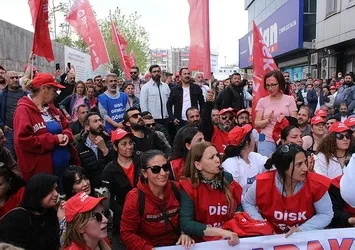 CHP'li İzmir Büyükşehir Belediyesi'nde işçi krizi! Anlaşma çıkmadı binlerce işçi iş bıraktı