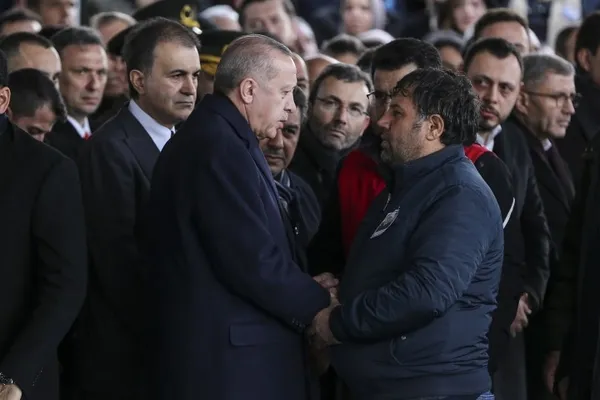 Son dakika: Başkan Erdoğan İdlib şehidi Emre Baysal’ın cenaze törenine katıldı