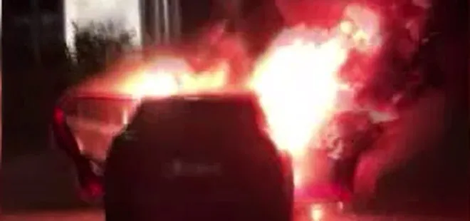 İstanbul’da İsrail saldırılarına protesto! Konsolosluğun önünde aracını yaktı
