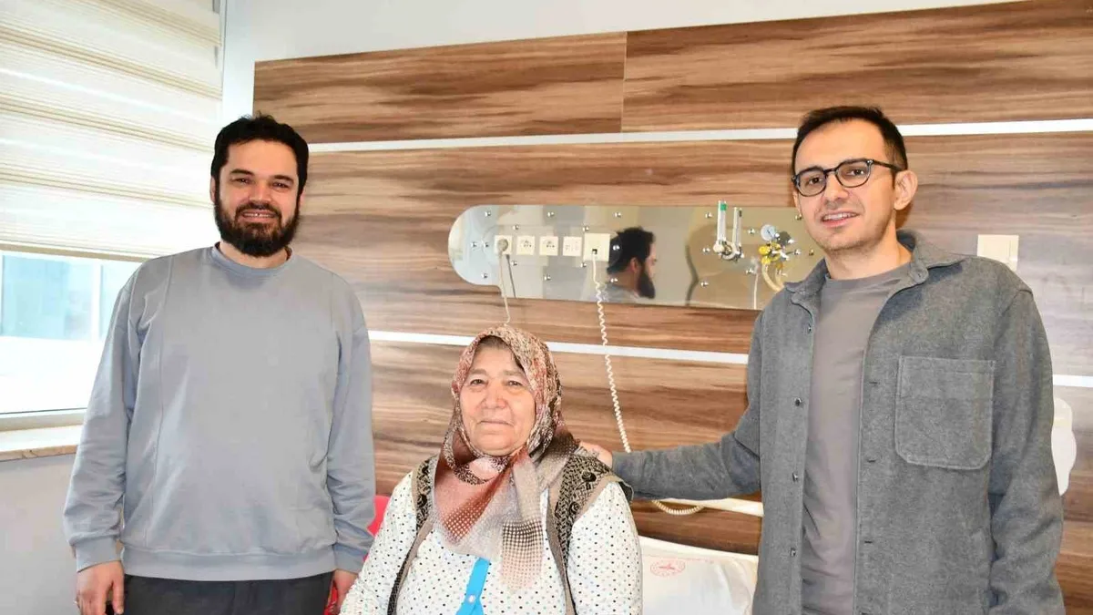 50 yıl sonra gelen görme umudu