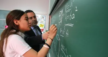 19 Mayıs okullar tatil mi? 19-20 Mayıs Perşembe ve Cuma günü okullar tatil olacak mı? 19 Mayıs resmi tatil mi?