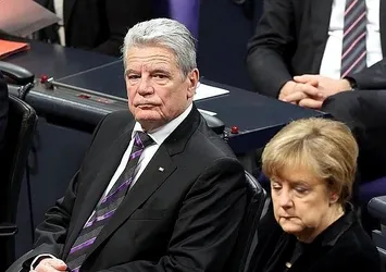 Türkiye ile derdiniz ne?