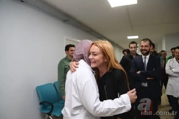 Lindsay Lohan Recep Tayyip Erdoğan’ı RT’ledi, Donald Trump’a seslendi 9