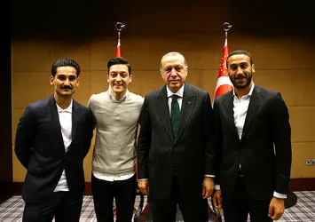 Erdoğanlı fotoğrafı hazmedemediler