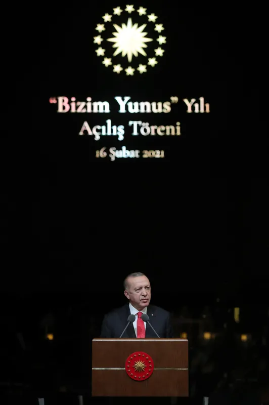 baskan-recep-tayyip-erdogandan-turkce-vurgusu-vatani-once-dil-sonra-ordu-bekler-1613492230964.jpg Başkan Recep Tayyip Erdoğan'dan Türkçe vurgusu: "Vatanı önce dil sonra ordu bekler" - 6