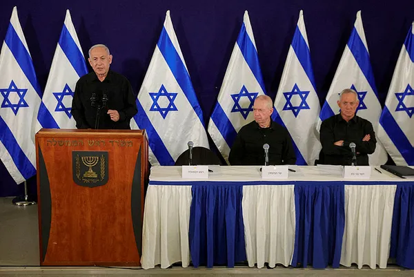 fransiz-milletvekili-mathilde-panot-netanyahu-savas-suclarinin-hesabini-verecek-1698843443304.jpg Fransız milletvekili Mathilde Panot: Netanyahu savaş suçlarının hesabını verecek - 4