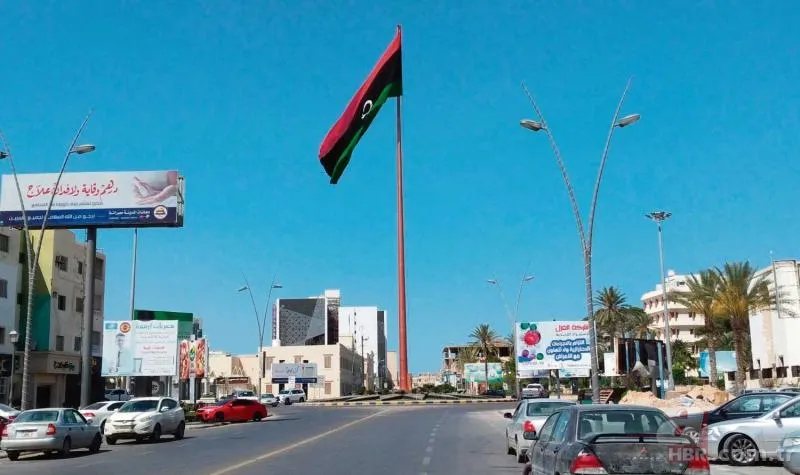 Türkiye’nin diplomatik zaferi: Hafter masaya oturdu Ankara, Libya’nın iki yakasını birleştiriyor! 4