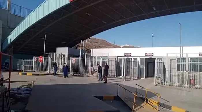 bakan-bolat-duyurdu-iran-sinir-kapilarinda-yolcu-gecisleri-durduruldu-1772429313256.jpeg Bakan Bolat duyurdu! İran sınır kapılarında yolcu geçişleri durduruldu - 1