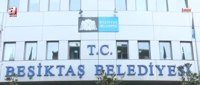 kilicdaroglunun-yegeni-bankamatik-memuru-cikti-calismadan-maas-aliyor-1626425059635.jpg Kılıçdaroğlu’nun yeğeni bankamatik memuru çıktı! Çalışmadan maaş alıyor - 4