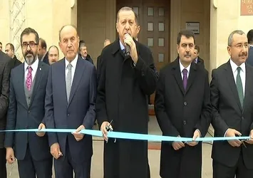 Cumhurbaşkanı Erdoğan cami açılışı yaptı