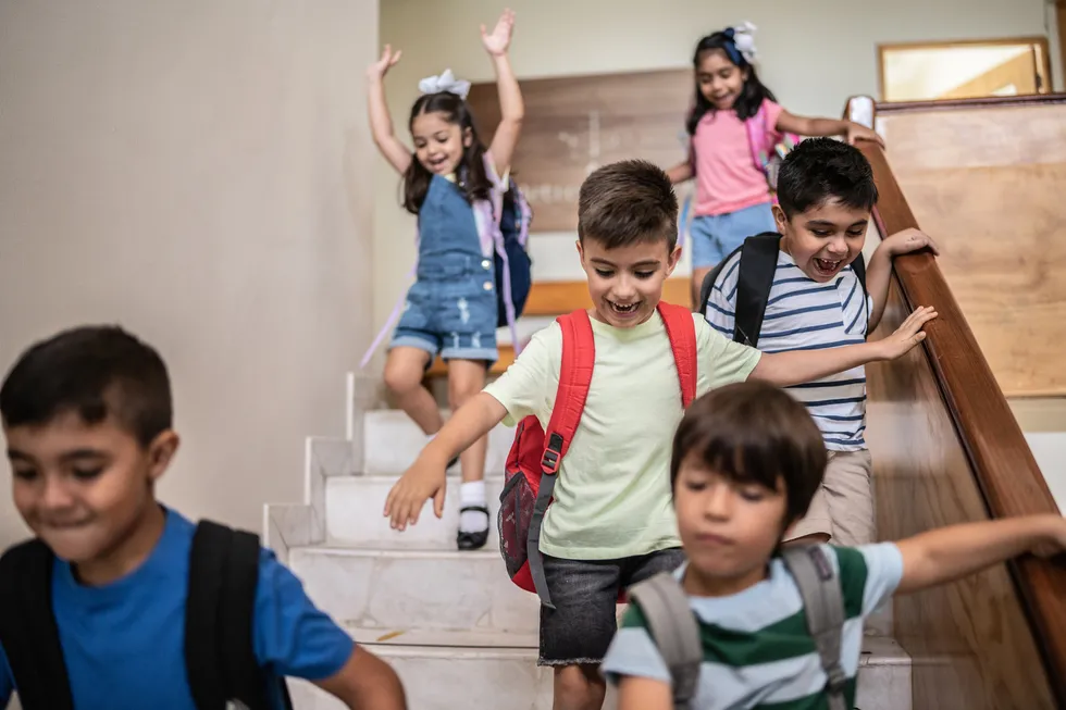 pisa-2025te-aile-destegi-alarmi-veliler-ogretmen-yonetiyor-cocukla-ilgilenmiyor-1790135290839.jpg PISA 2025'te aile desteği alarmı: Veliler öğretmen yönetiyor çocukla ilgilenmiyor! - 4
