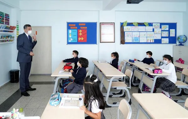 Son dakika | Milli Eğitim Bakanı Ziya Selçuk aşılanan öğretmen sayısını açıkladı - 1