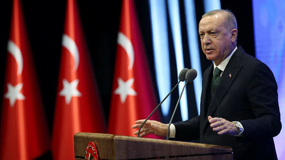 Başkan Erdoğan: Evlilik dışı yaşam medya aracılığıyla özendiriliyor