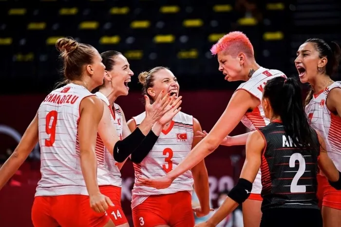 a-milli-kadin-voleybol-takiminin-dunya-sampiyonasi-rakipleri-belli-oldu-1647545228940.jpg A Milli Kadın Voleybol Takımı'nın Dünya Şampiyonası rakipleri belli oldu - 2