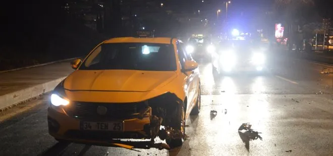 Yardıma giden 112 ekibine taksi çarptı: 3 yaralı