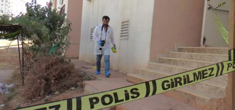4 çocuk annesi kadın 4. kattan atladı