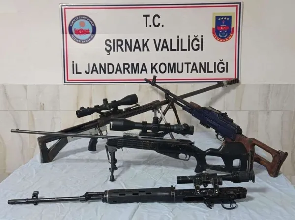 ilkbahar-yaz-eren-operasyonlarinda-98-terorist-etkisiz-hale-getirildi-1664692121647.jpeg SON DAKİKA! 1600 personelle dev terör operasyonu! PKK'ya Eren Abluka kıskacı-2