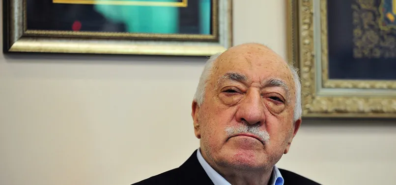 FETÖ elebaşı: Darbe kansız ve güzel olacak