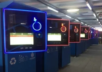 İstanbul'a pet şişe makineleri kuruldu!
