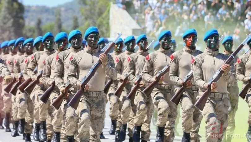 Son dakika yeni askerlik sistemi Meclis'ten geçti mi? Askerlik düştü mü? Tek tip askerlik nasıl olacak? 17