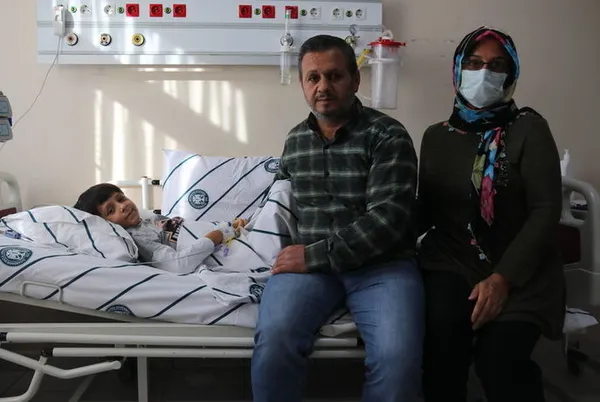 diyarbakirda-akilalmaz-olay-yedigi-tekme-sayesinde-hayati-kurtuldu-1634631819127.jpg Diyarbakır’da akılalmaz olay! Yediği tekme sayesinde hayatı kurtuldu - 2