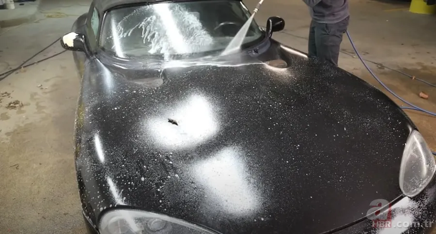 Garajda kaderine terk edilmiş Dodge marka arabayı yenilediler 🚗 Sahiplerinin gözü yaşlı 15