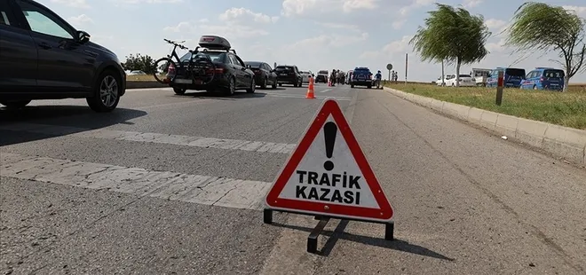 Manisa'da zincirleme kaza: 1 ölü, 2 yaralı