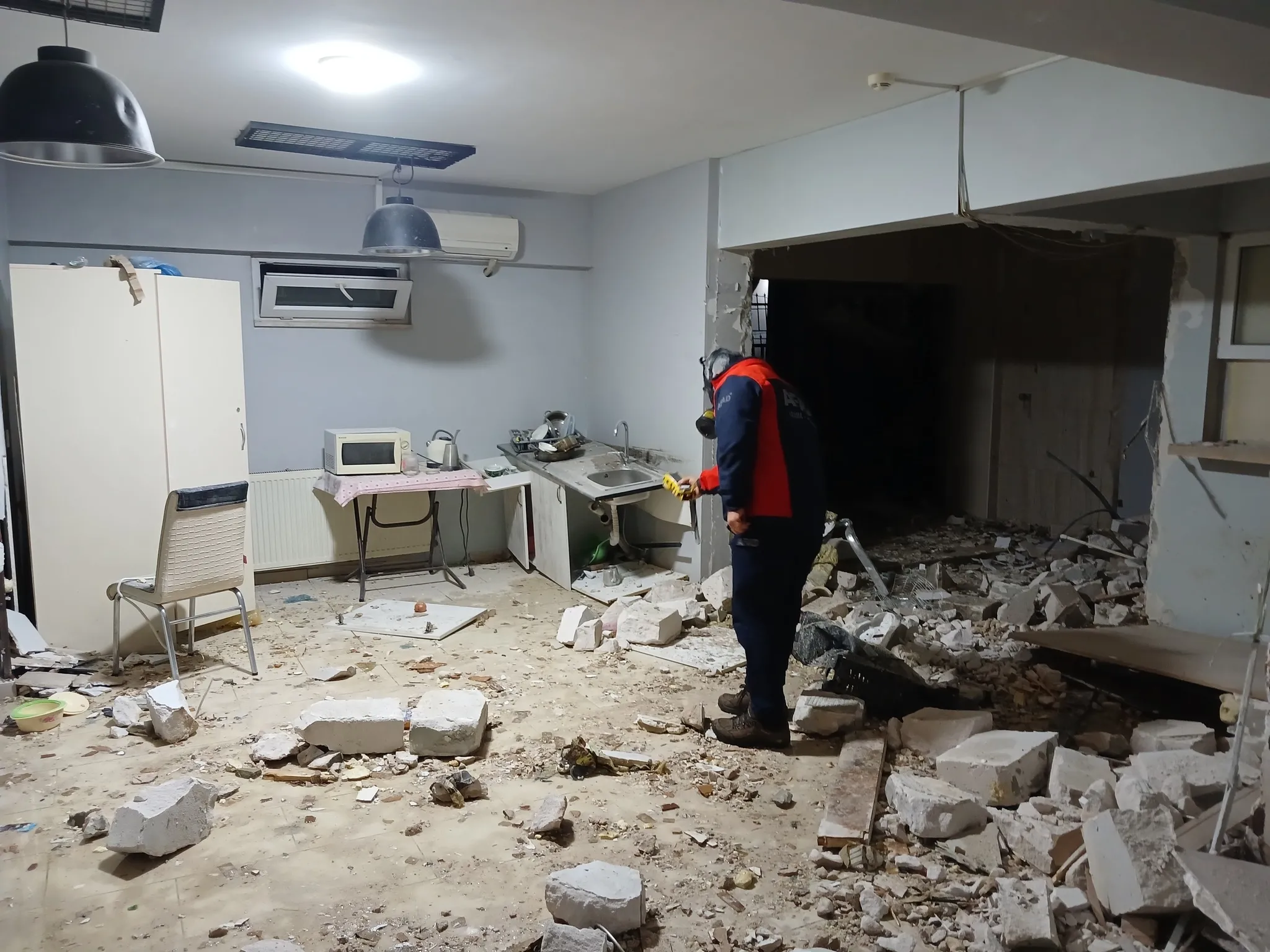 Kız yurdunda patlama! Dehşet anları yaşandı