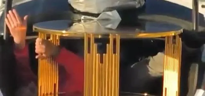 Bagajda gören manken sandı! O anlar kamerada