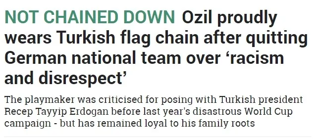 Mesut Özil'in kolyesi Almanları çıldırttı - 1