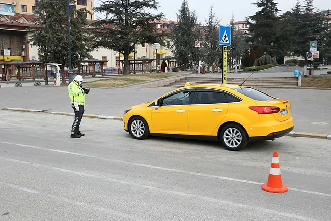 Kastamonu'da koronavirüs tedbirlerinden sonra vaka sayısında yüzde 70 düşüş yaşandı - 5
