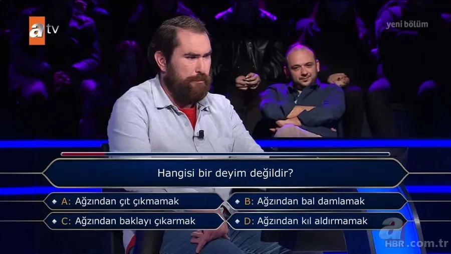 Taklit yeteneğiyle herkesi hayran bıraktı! Laz Ziya karakteriyle kırdı geçirdi 18