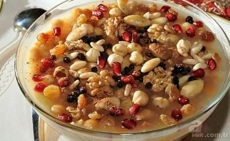 Aşure günü mesajları 2022: Aşure günü selamlaşma mesajları ve kutlama sözleri burada! En güzel mesajlar 5