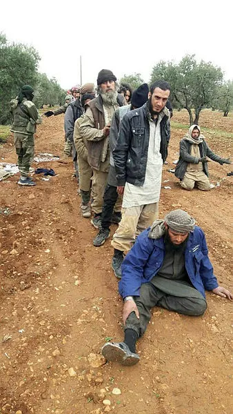 Suriyeli muhalifler çatışmalarda 400 DEAŞ'lıyı esir aldı - 2