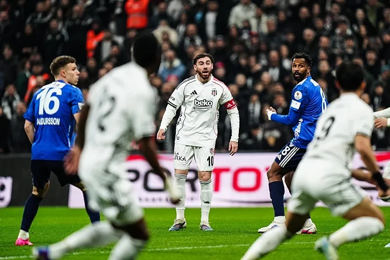 besiktasta-hedef-degisti-rota-turkiye-kupasi-1773951152049.jpeg Beşiktaş’ta hedef değişti: Rota Türkiye Kupası - 5