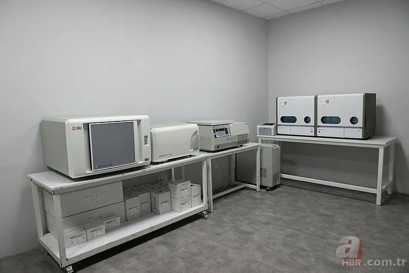 Başkan Erdoğan'dan depremzedeleri hedef alan muhaliflere fotoğraflı mesaj! "İnsanlık Merhamet Üzerine Kuruludur” 19