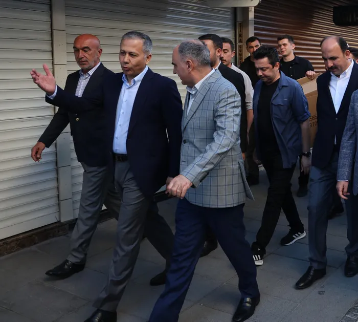 Sığınmacılar için yeni dönem! Önce uyarı sonra sınır dışı - 5