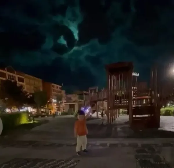 Meteor göktaşı düşerse ne olur? Göktaşı mı düştü, depremi tetikler mi 2023? Malatya, Erzurum, Elazığ, Gaziantep...