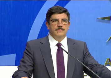 AK Parti'de olağanüstü kongre tarihi belli oldu