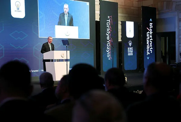 Son dakika: Blokzincir İstanbul Programı! Başkan Erdoğan'dan önemli açıklamalar | Yunanistan'a "Tayfun" göndermesi - 2