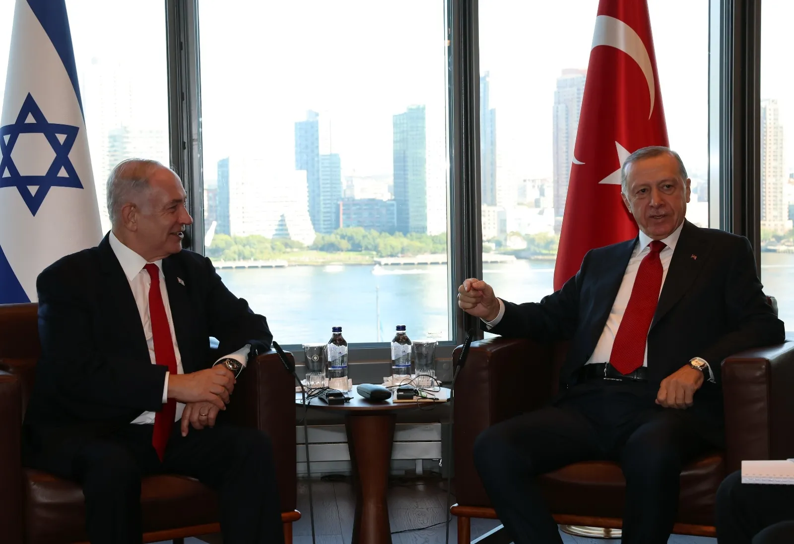 Başkan Erdoğan, ABD’de İsrail Başbakanı Binyamin Netanyahu ile görüştü: Ülkemiz ve bölgemiz için hayırlı vesile olsun